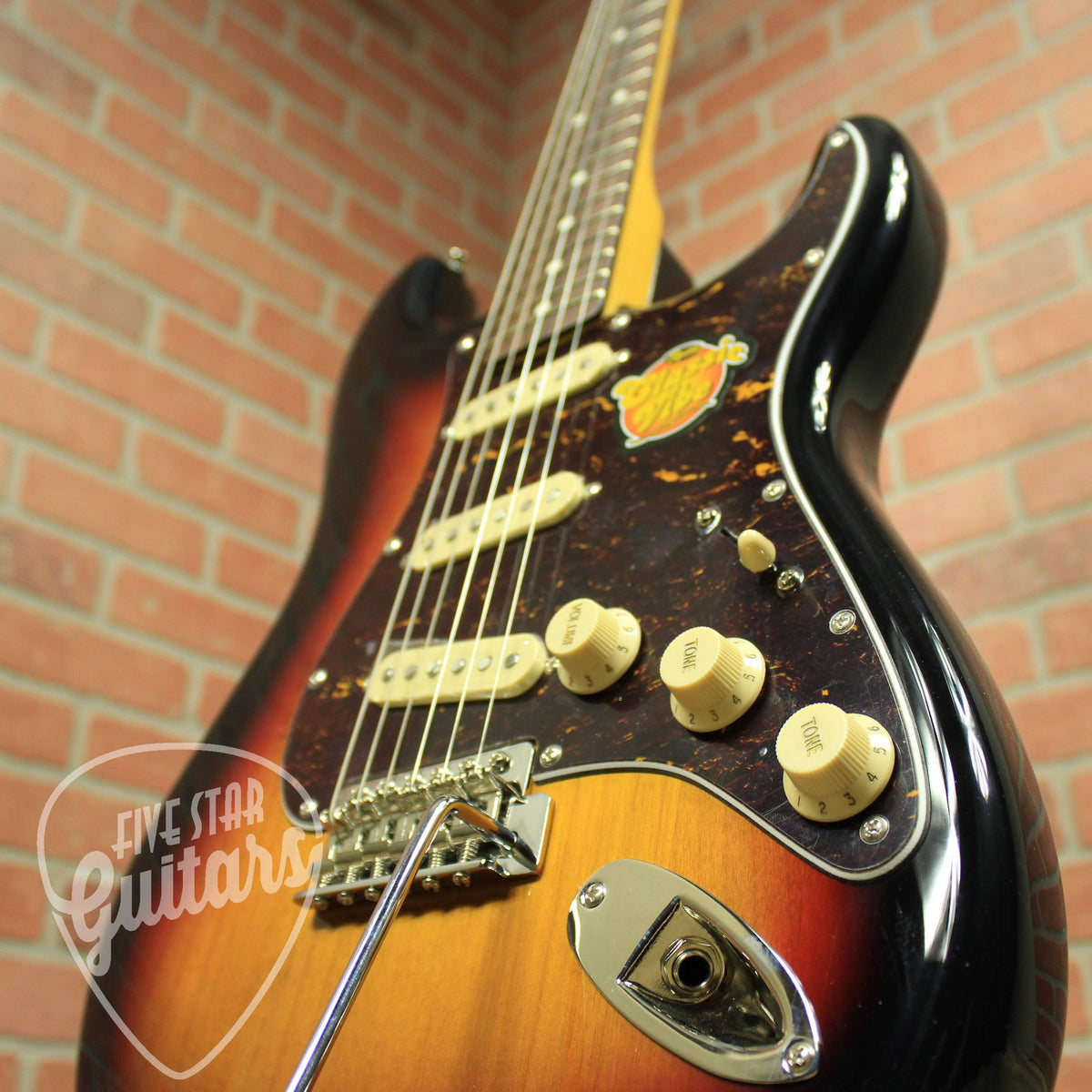 3-Color Sunburst Stratocaster G511316