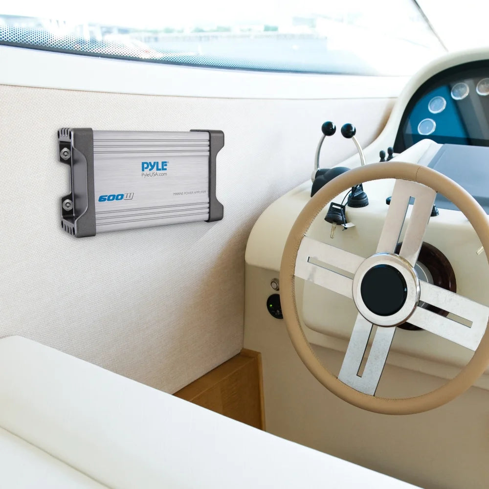 Waterproof 600 W 2 Channel Marine Power Audio Amplifier T682