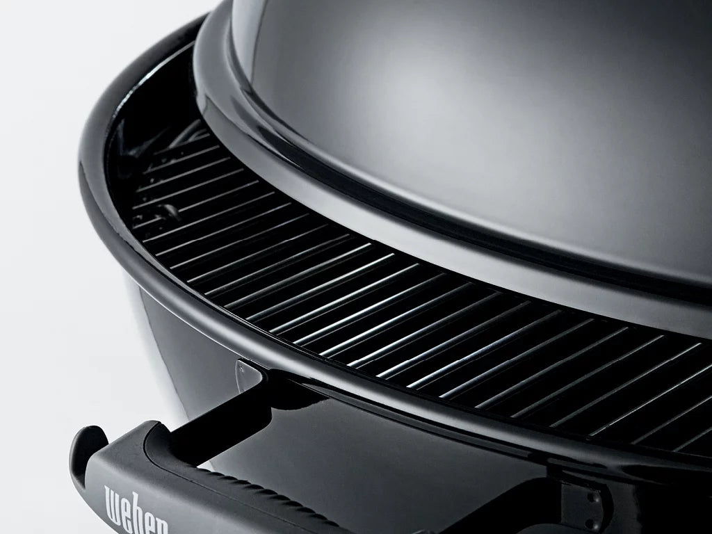 22" Black Charcoal Grill D28588