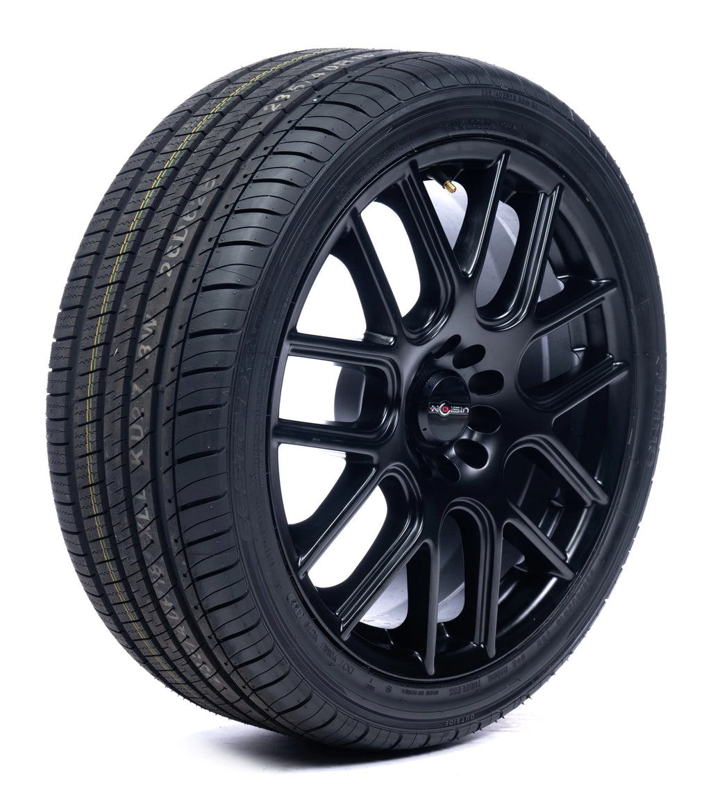All-Season Tire 235/40R18 95W I828300