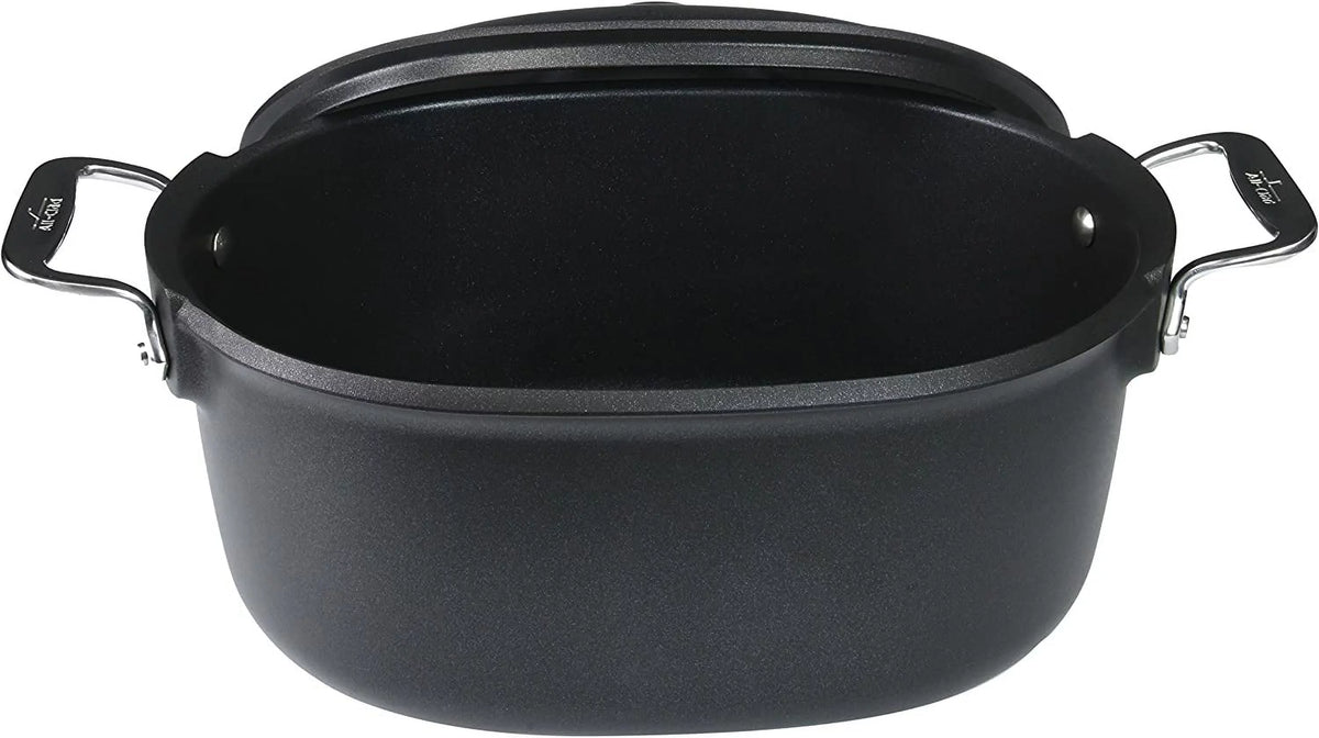 Black 6 qt. Nonstick Dutch Oven L668839