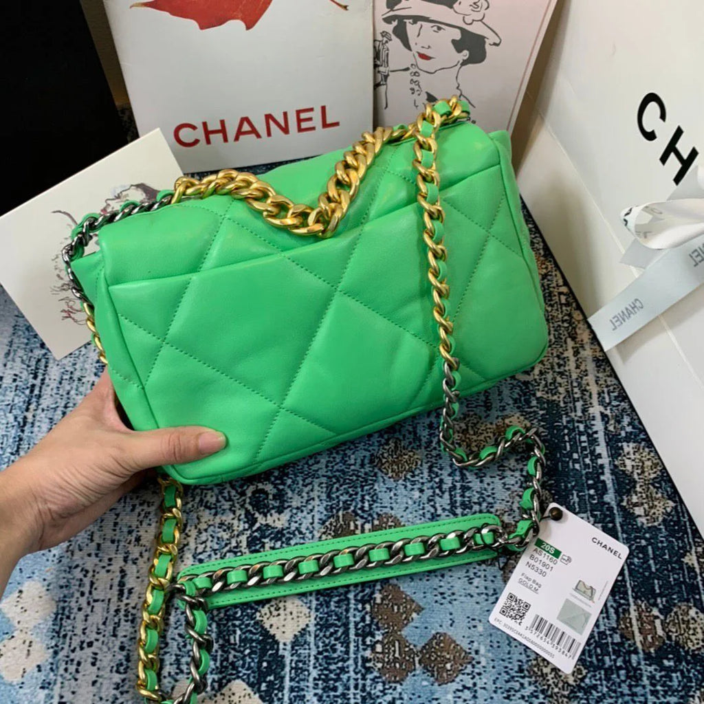 Green Handbag U6763