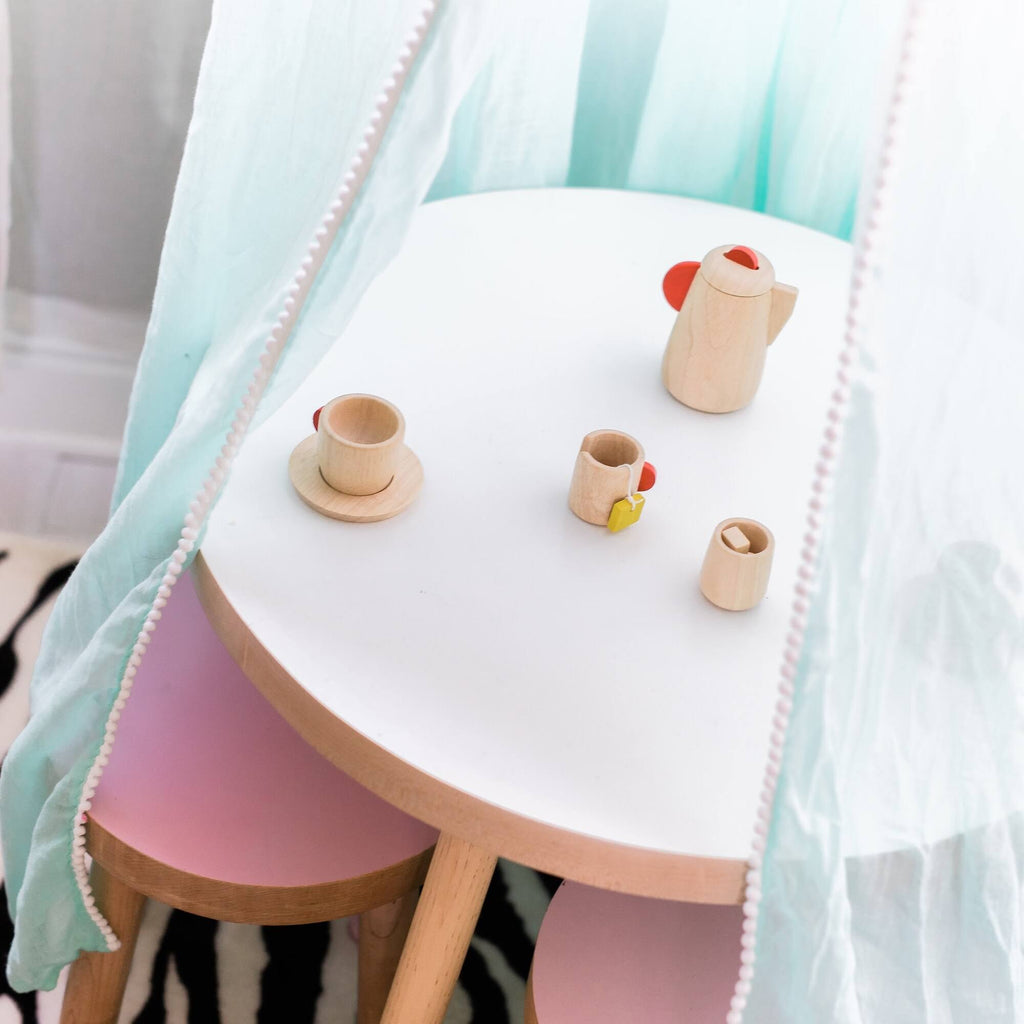 Round Kids Table Walnut White 30x22 R12252