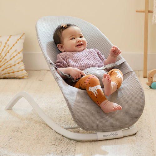 2-in-1 Baby Bouncer & Rocker, Lightweight & Compact R3137