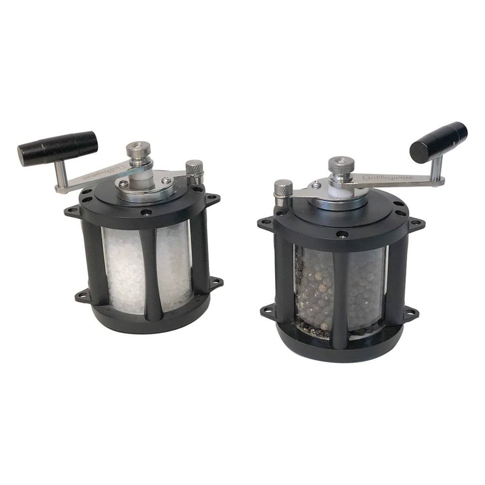 Salt & Pepper Mills Q3268