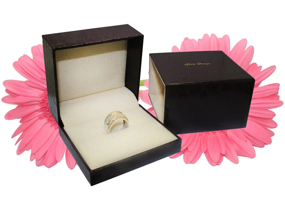 Oval Cut Cathedral Accent 14K Gold Wedding Ring Set D6054