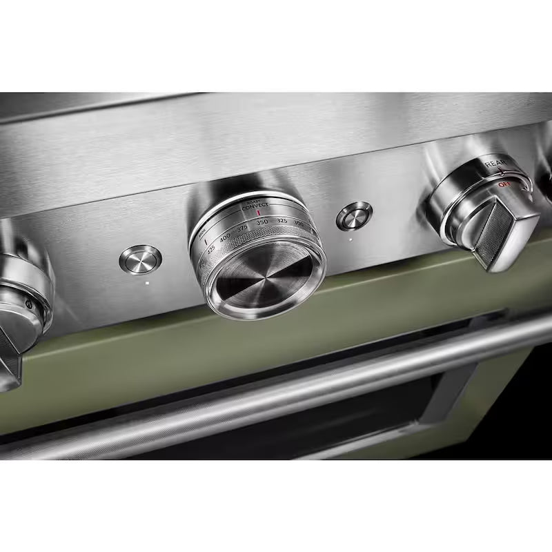 4.1 cu. ft. Smart Gas Range with Self-Cleaning and True Convection Y108162