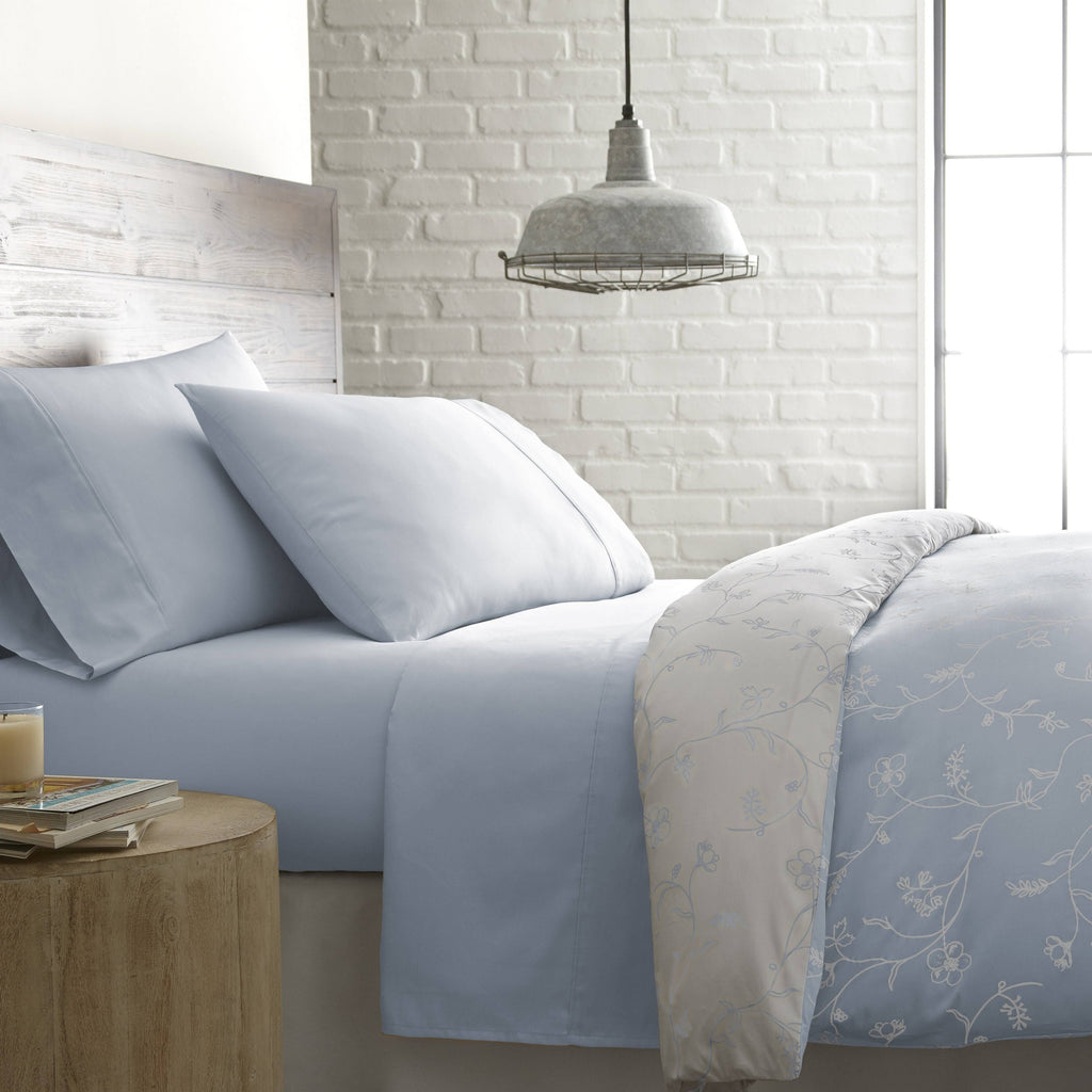 King Cotton Reversible Duvet Cover and Sham Set S671941