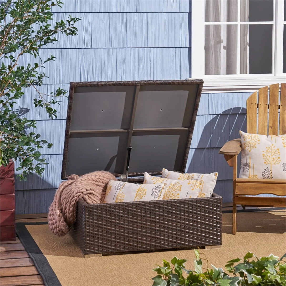 Outdoor Wicker Storage Coffee Table C7587