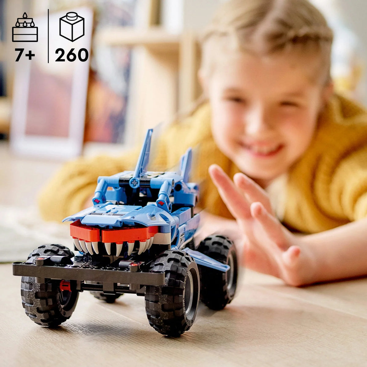 Pull Back Shark Truck to Car Toy 2 in 1 D431106