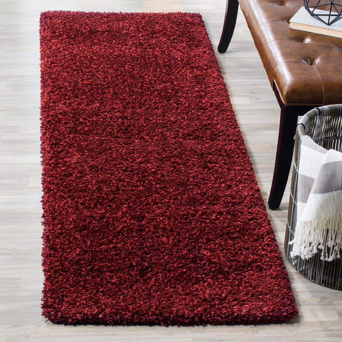 Maroon Runner H6208