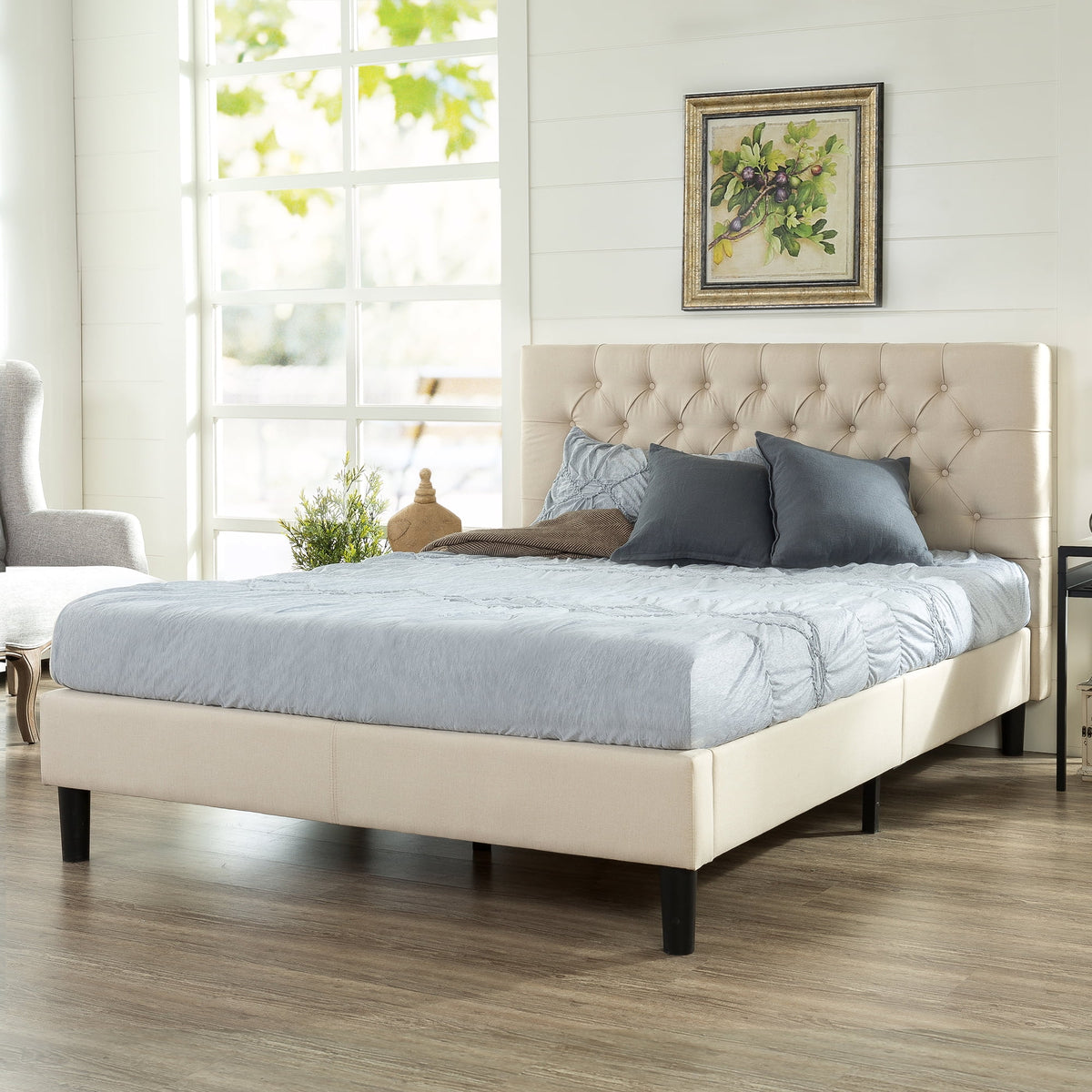 Queen Upholstered Platform Bed Frame B2111