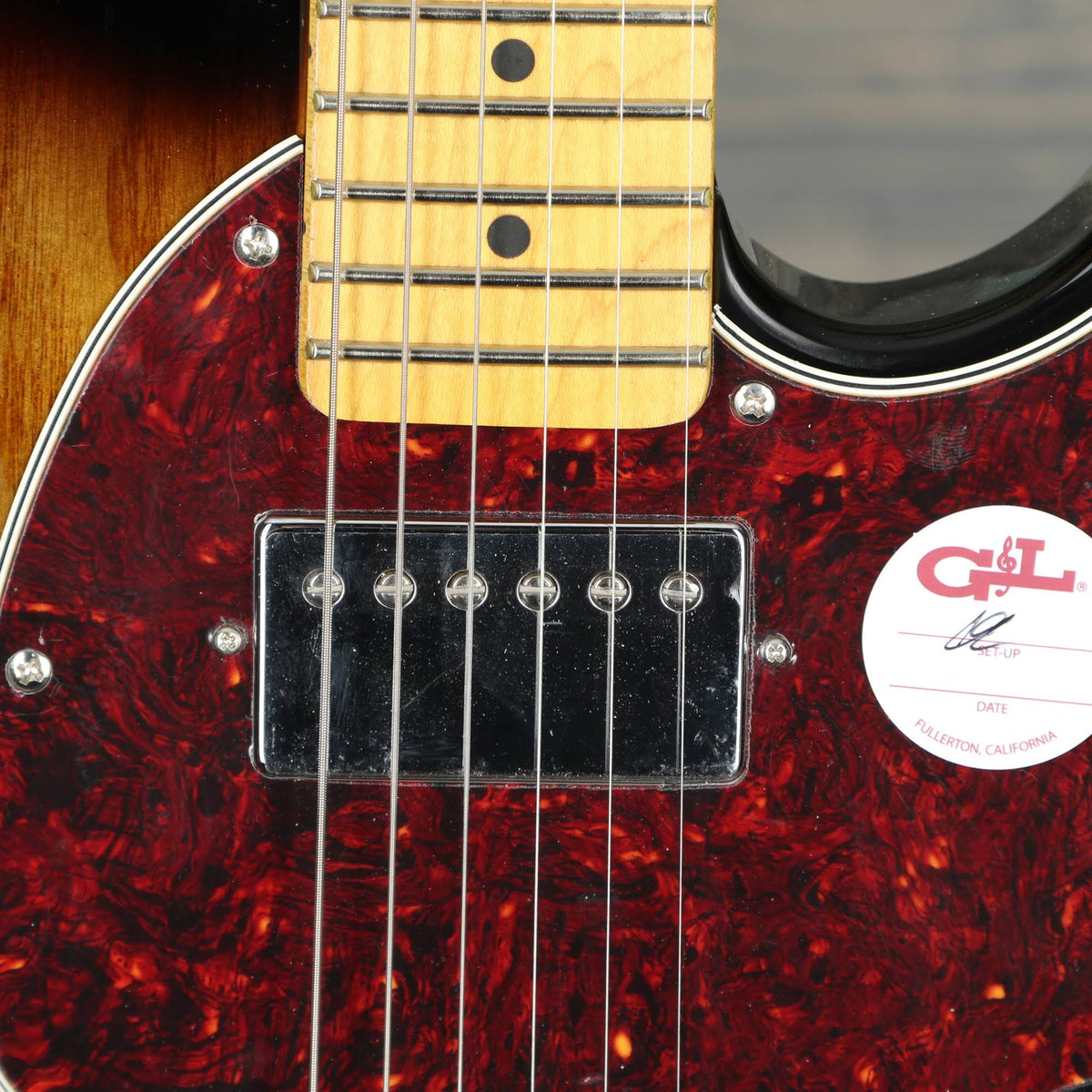 3-Tone Sunburst Semi-Hollow Electric Guitar X8895