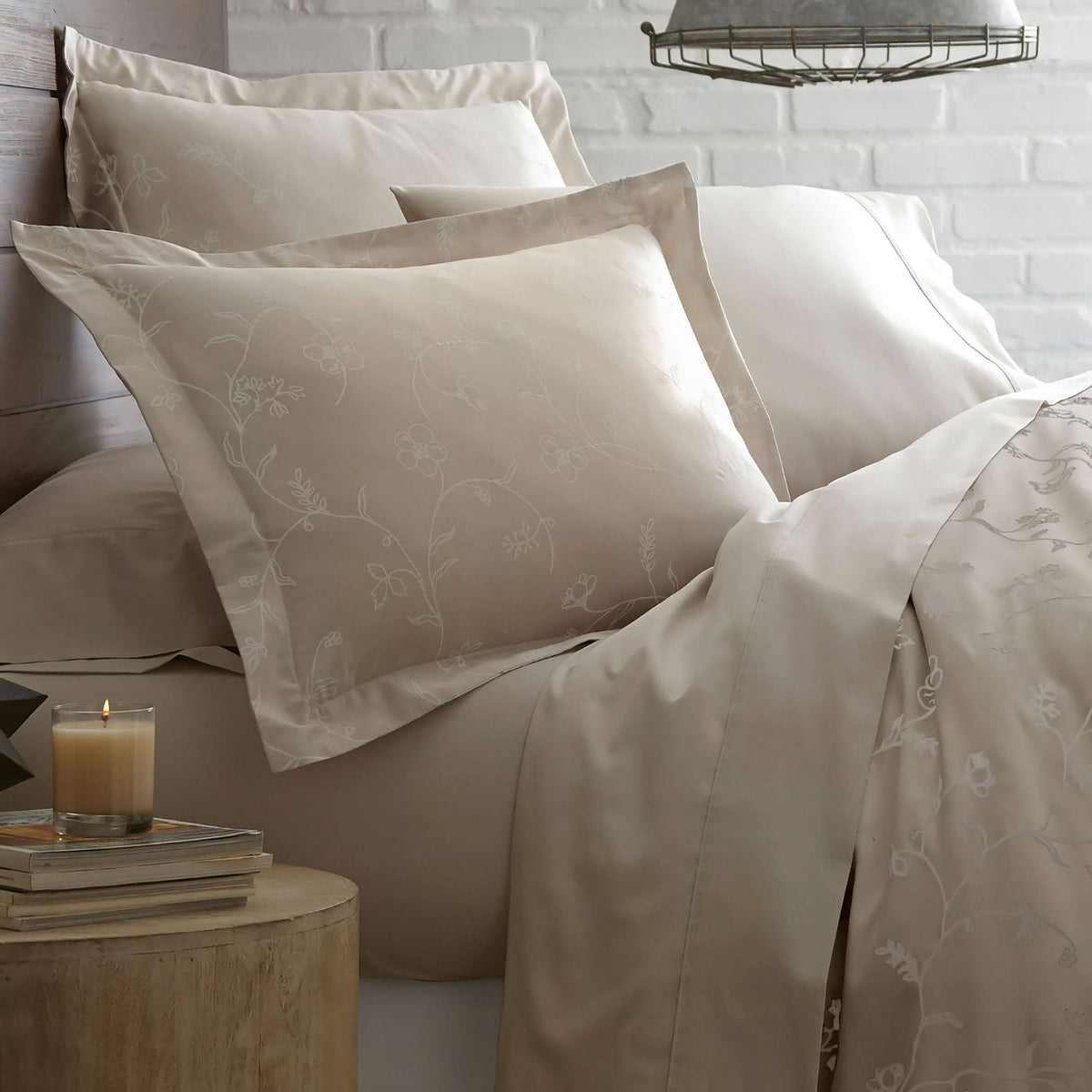 King Cotton Reversible Duvet Cover and Sham Set S671941
