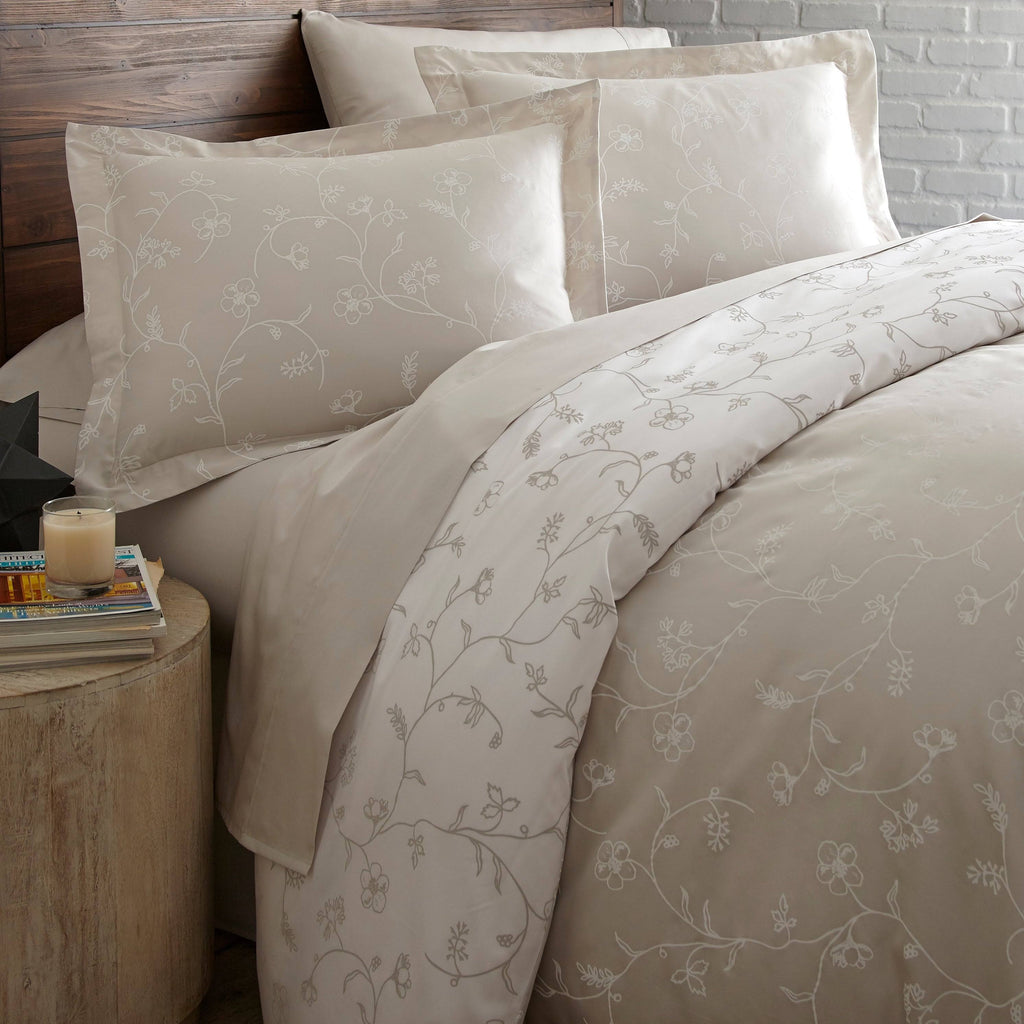King Cotton Reversible Duvet Cover and Sham Set S671941