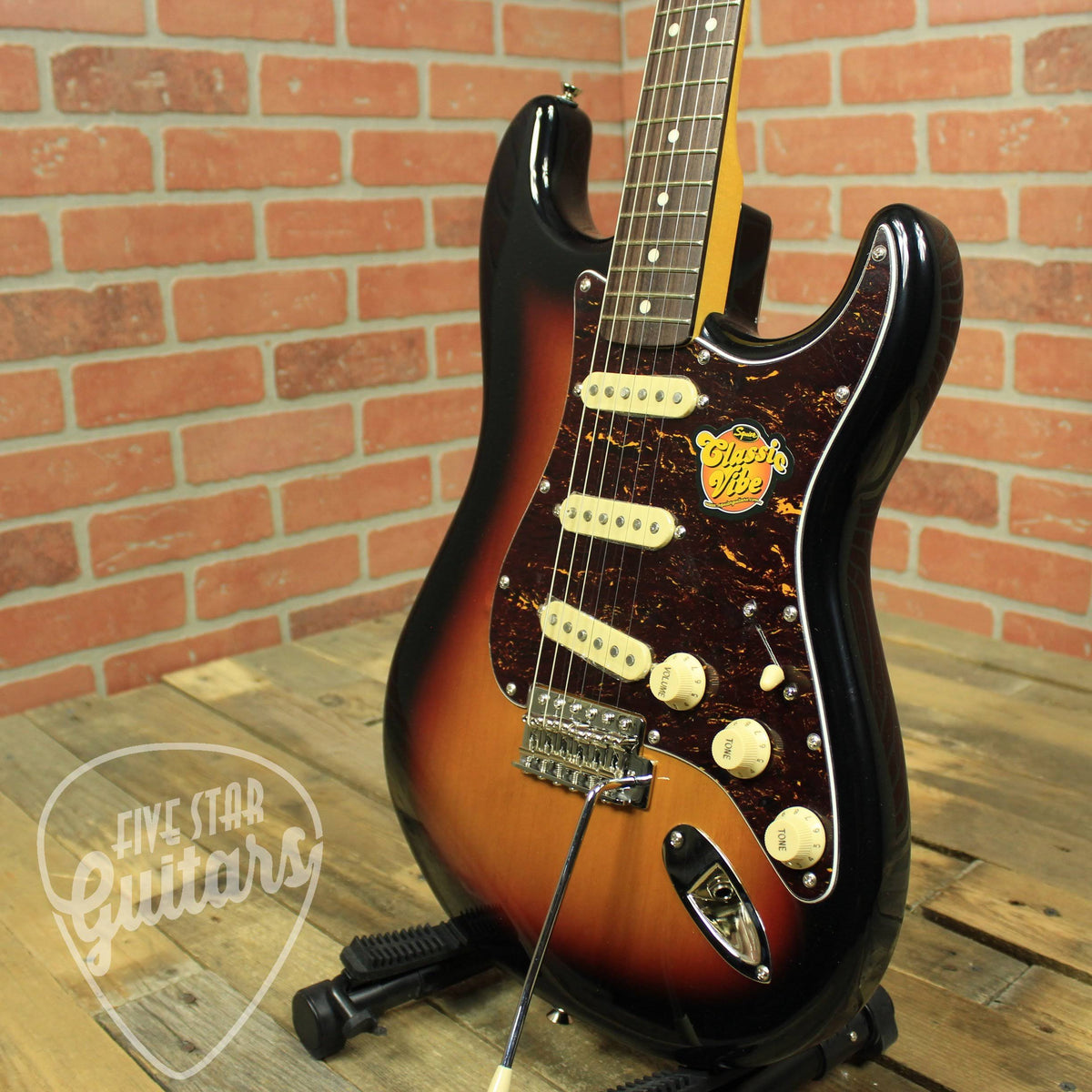 3-Color Sunburst Stratocaster G511316