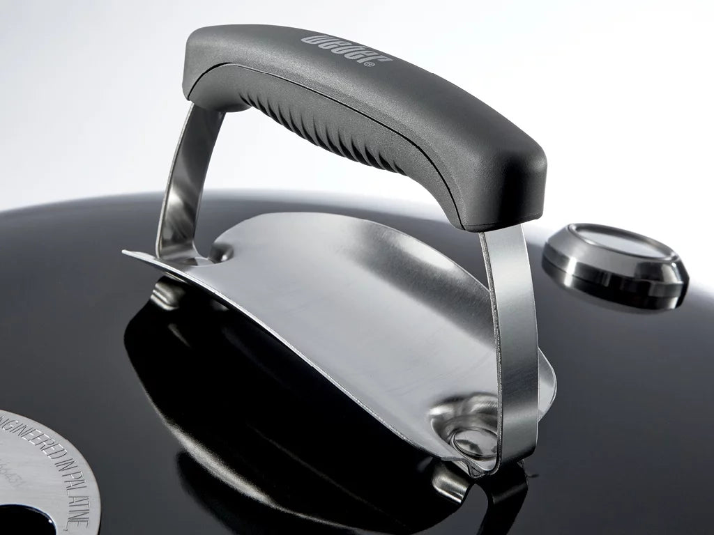 22" Black Charcoal Grill D28588