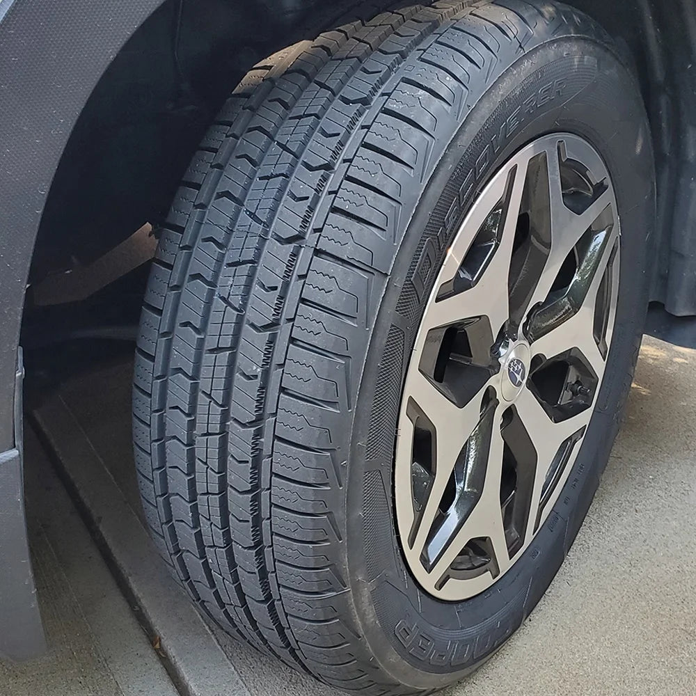 Set of 4 All Season Tires 215/55R17 94V P12233